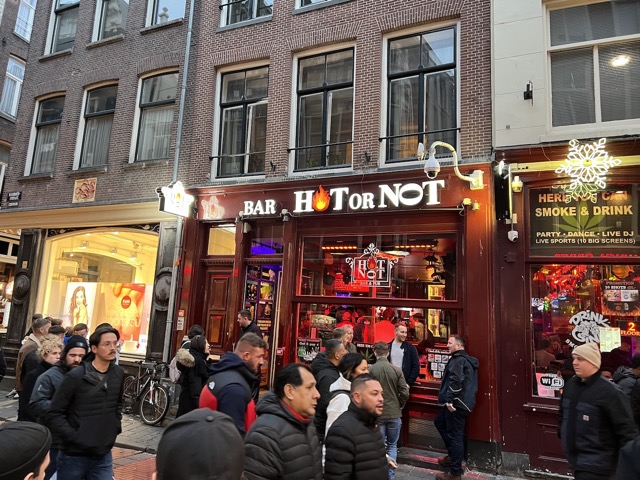 Bar Hot or Not