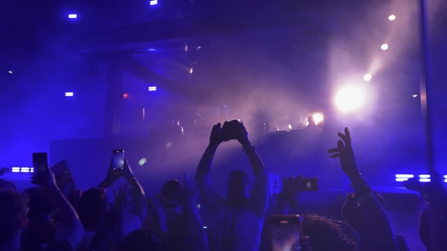 Giuseppe Ottaviani performs Mr. Brightside