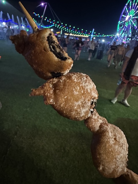 Deep-fried Oreos