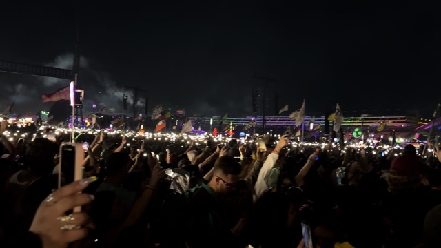 Lighting it up with Armin Van Buuren's ASOT Anthem