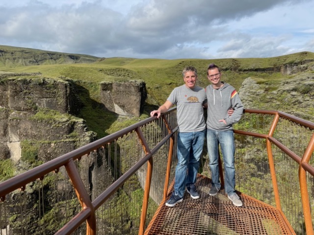 Myke and James at the Fjaðrárgljúfur Canyon observation deck