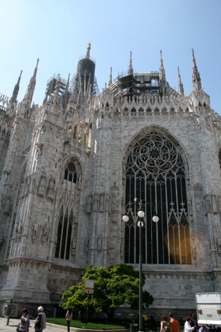 Back left side of Duomo