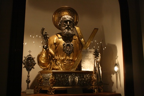 Golden sculpture in the Duomo