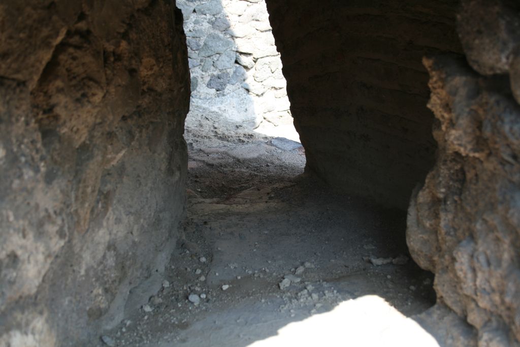 Casa di Pana: Looking into the side of the oven