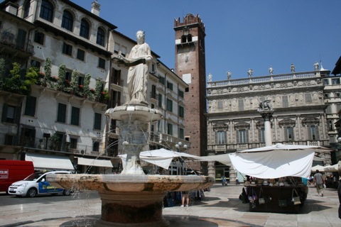 Piazza with fountain