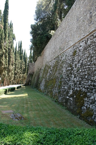 Outside wall of the Castello di Barolio