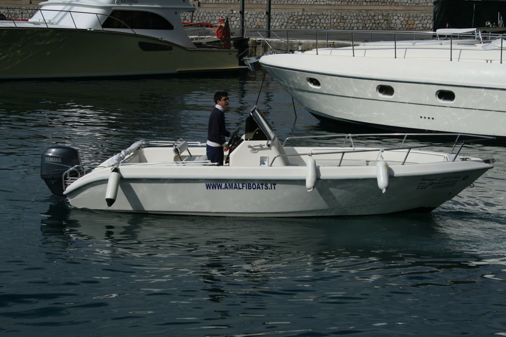 Andrea picking us up in the harbor