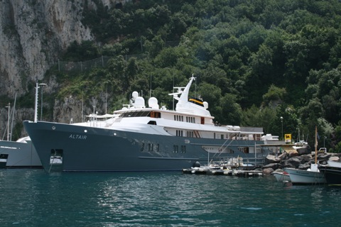 Altair Yacht