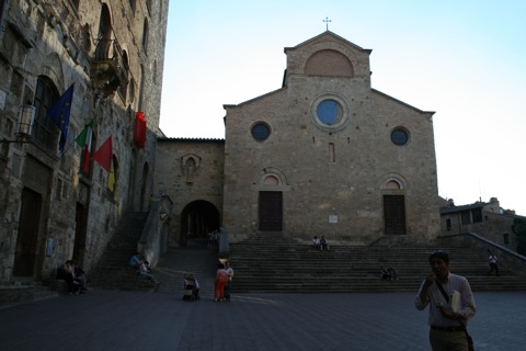 Piazza Del Duomo