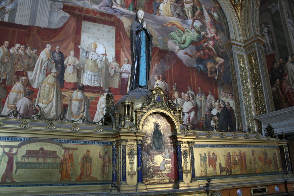 Altar