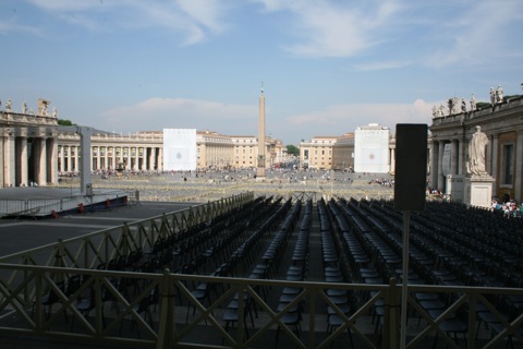 Looking out from the Basilique into the piazza