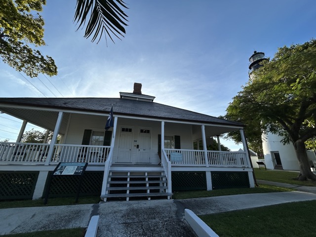 Lighthouse Keeper's House