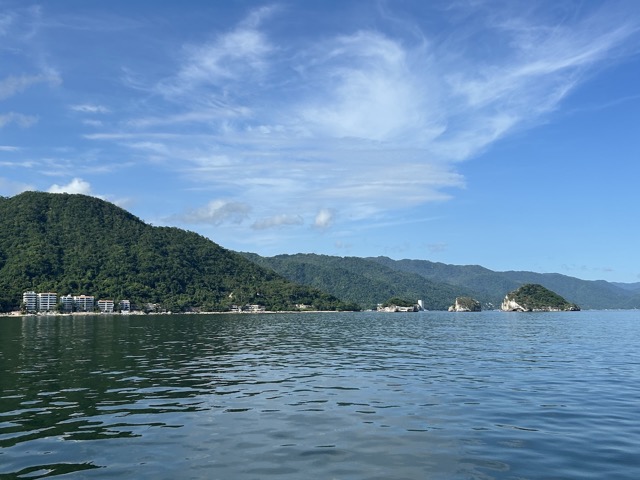 Cruising past Los Arcos on the way to Las Caletas