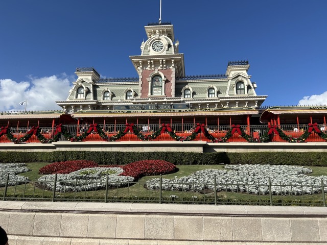 Magic Kingdom entrance