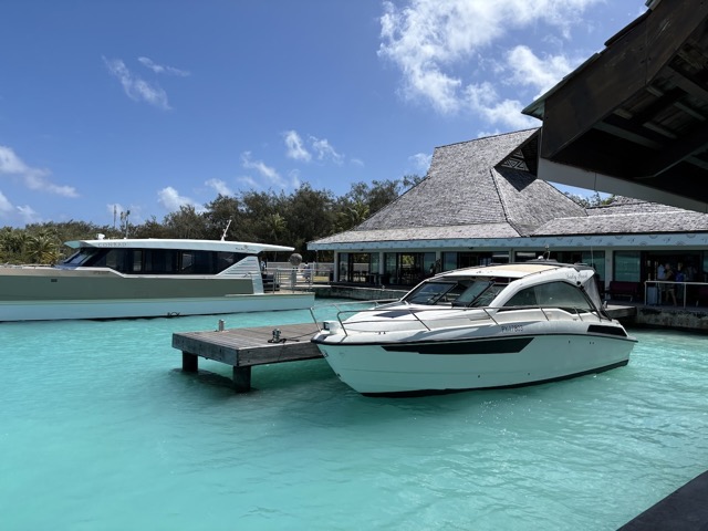Airport water taxis