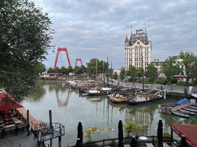 Old Port with the Willemsbrug bridge in the background