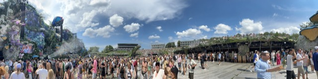 Pano from the dance floor at MainStage