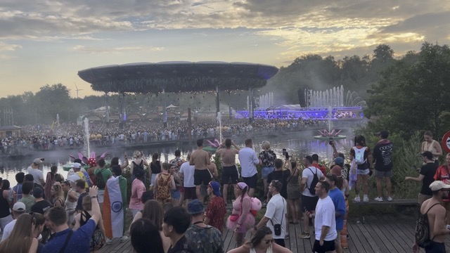 Solomun b2b Four Tet at Crystal Garden