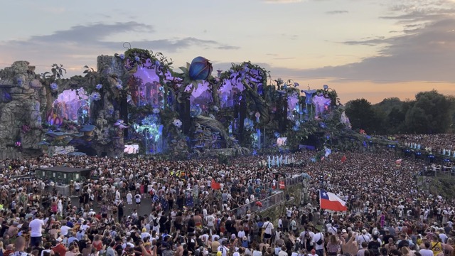 Tomorrowland Interstitial