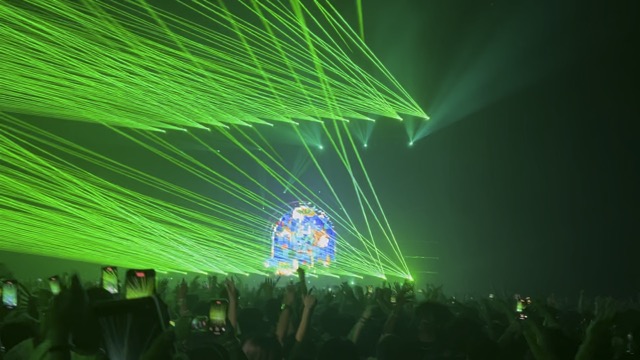 More awesome lasers